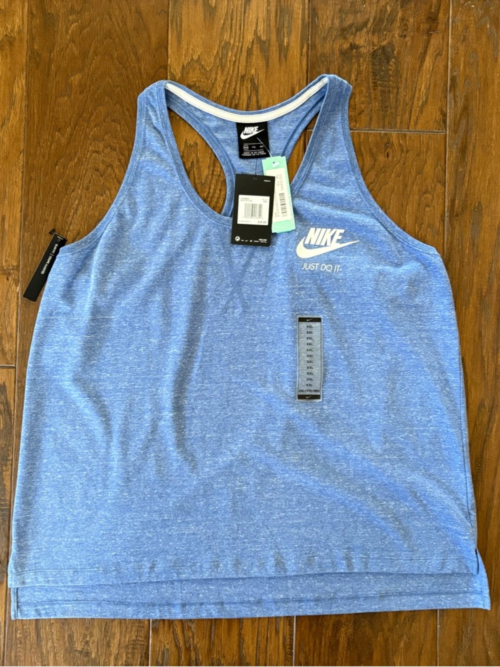 🏃🏻‍♀️Nike Heathered Light Blue Racerback Tank